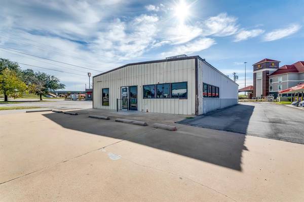 1481 E Main Street, Eastland, TX 76448