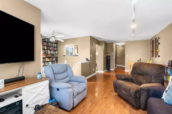 Kingston, ON K7P 2W4,1387 Brackenwood CRES