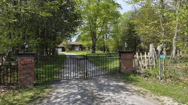 Carp - Huntley Ward, ON K0A 1L0,3275 Peskett RD