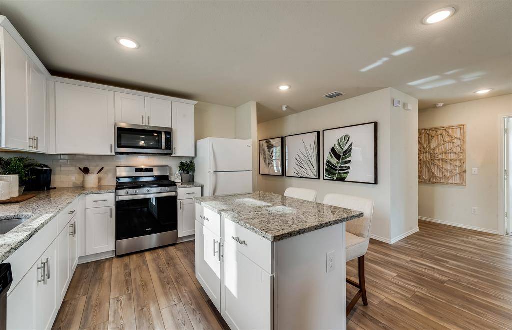 Lowry Crossing, TX 75407,2411 Roundstone Way