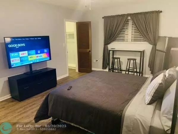 Pembroke Pines, FL 33026,1821 NW 113th Ave