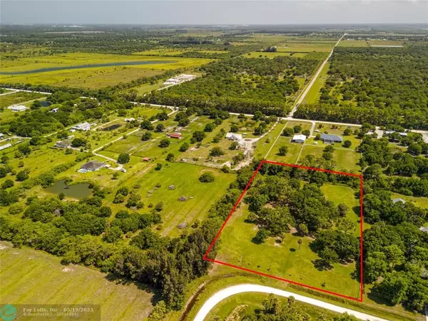 Vero Beach, FL 32968,5555 23rd St SW