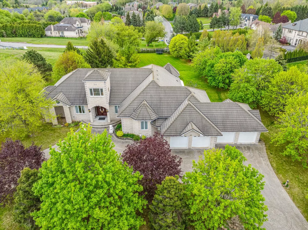 Vaughan, ON L6A 1G2,760 Woodland Acres CRES
