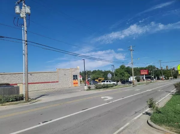 Greenville, TX 75401,3936 Lee Street
