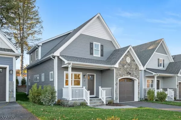 4 Birdie Ln, Boonton Town, NJ 07005
