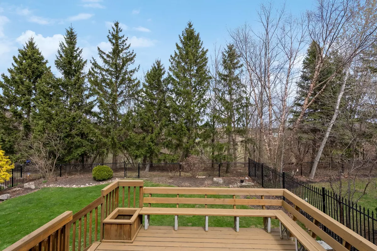 Brampton, ON L6Y 5K5,49 Nova Scotia RD