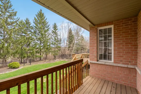 Brampton, ON L6Y 5K5,49 Nova Scotia RD