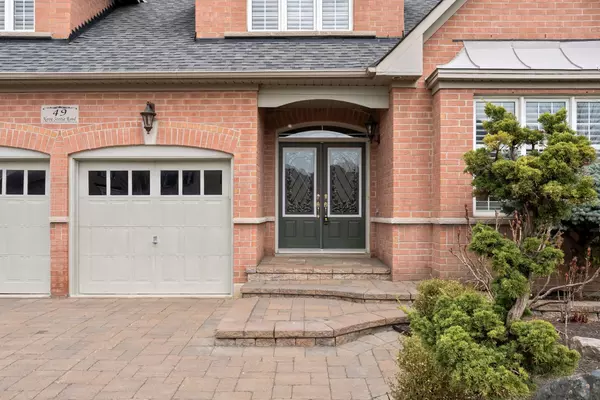 Brampton, ON L6Y 5K5,49 Nova Scotia RD