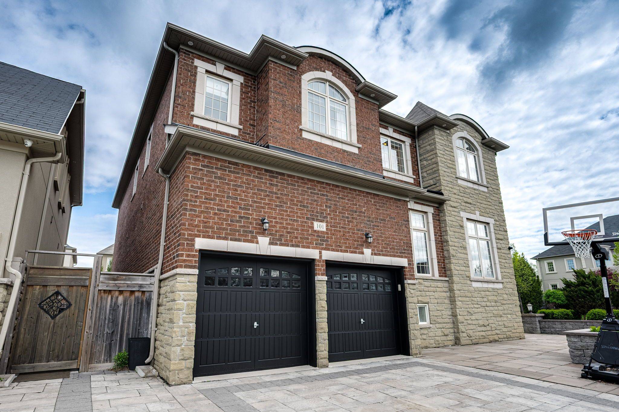 Vaughan, ON L6A 1W7,101 Glenheron CRES