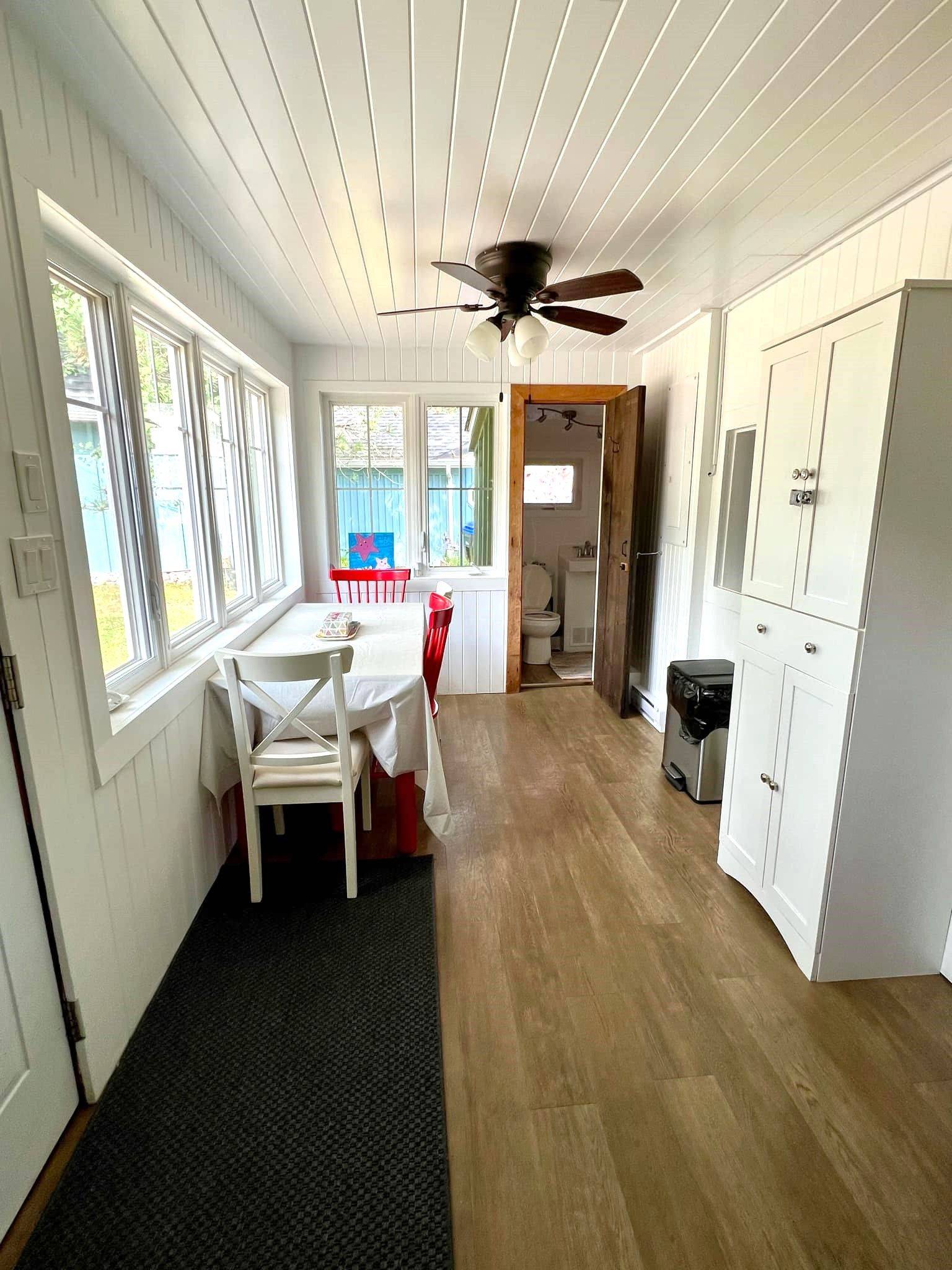Tiny, ON L9M 1R2,83 BEACH RD