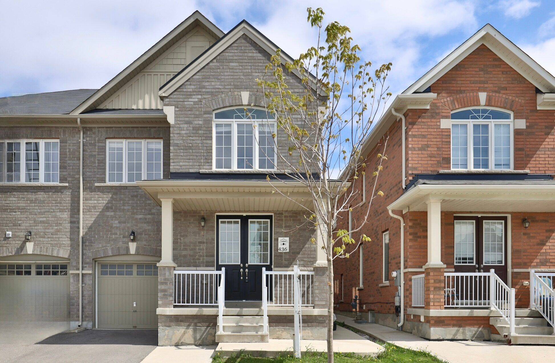 Brampton, ON L6X 5K1,436 Royal West DR