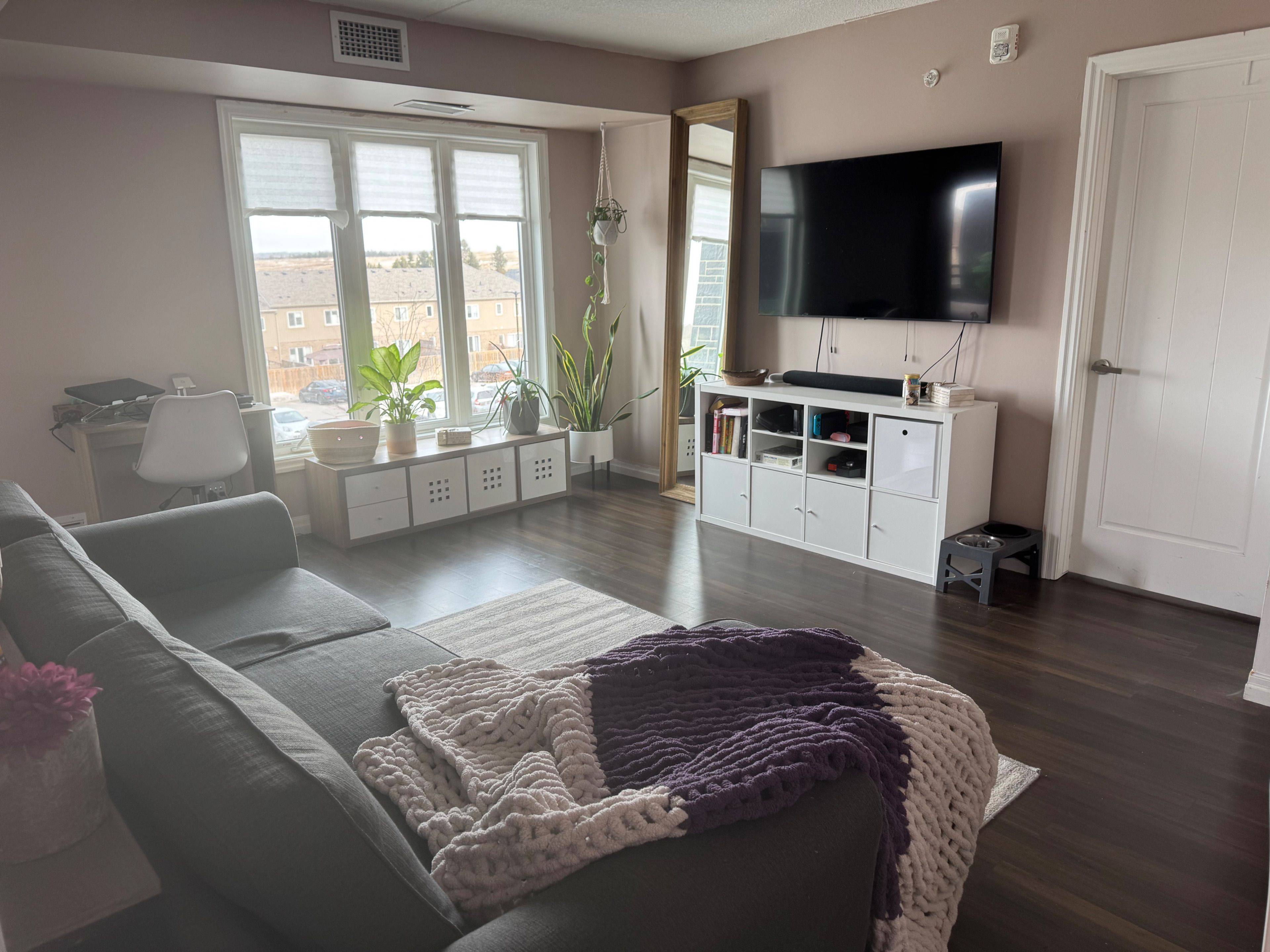 Guelph, ON N1E 0P8,108 SUMMIT RIDGE DR