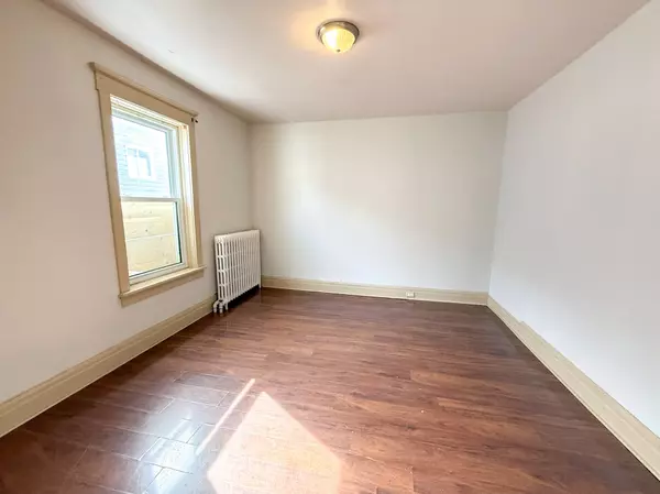 Timmins, ON P4N 1W5,75 Elm ST S