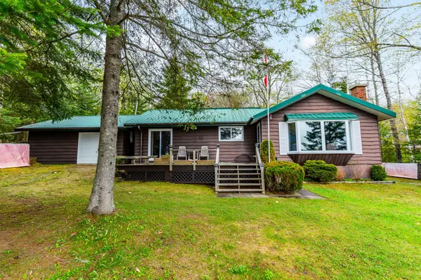 Dysart Et Al, ON K0M 1S0,6258 Haliburton Lake RD