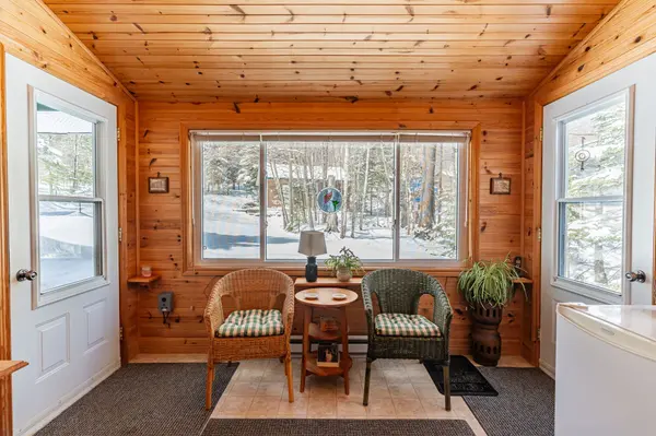 Dysart Et Al, ON K0M 1S0,6258 Haliburton Lake RD