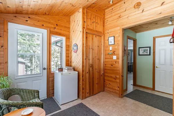 Dysart Et Al, ON K0M 1S0,6258 Haliburton Lake RD