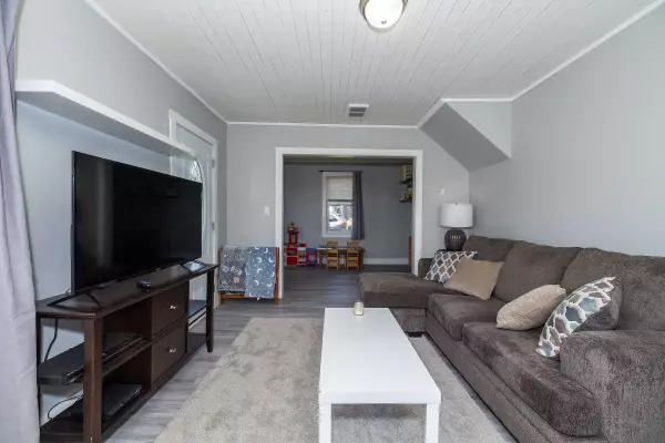 South Bruce Peninsula, ON N0H 1P0,106 Spencer ST