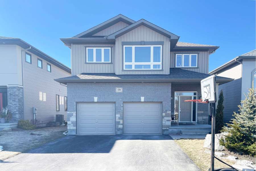 170 ESCARPMENT CRES, Kanata, ON K2T 0L7