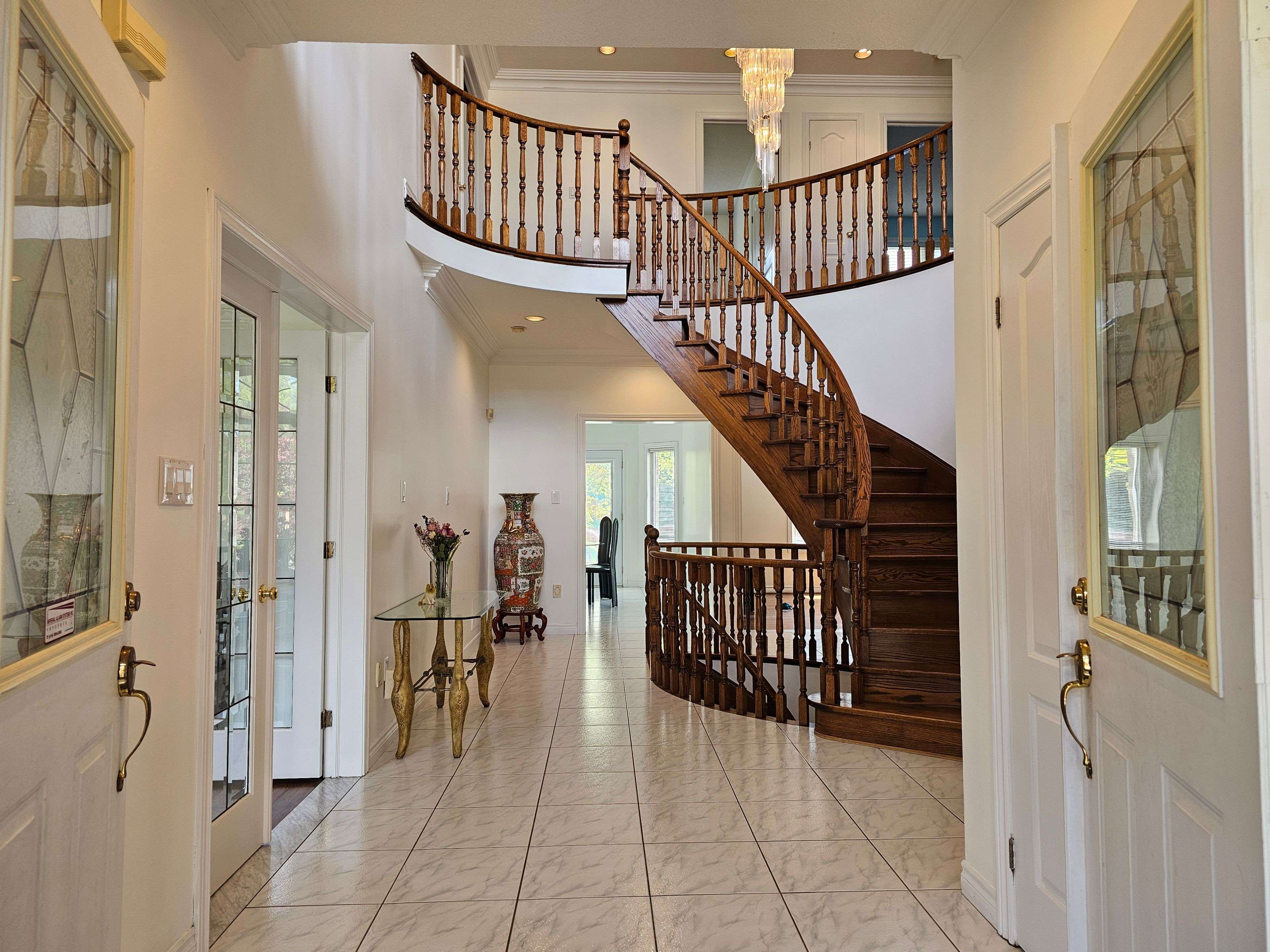 Markham, ON L3S 2W6,13 Edgecombe CT