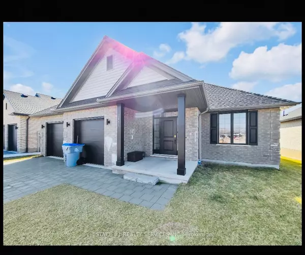 Strathroy-caradoc, ON N0L 1W0,2047 Lockwood CRES