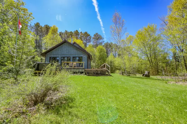South Algonquin, ON K0J 2M0,6262 Hay Lake RD