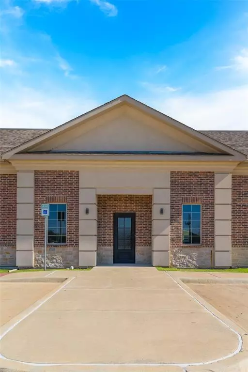 Mesquite, TX 75150,4800 N Galloway Avenue N #400