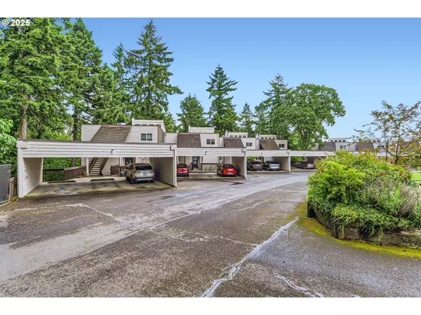 7573 N EDGEWATER AVE, Portland, OR 97203