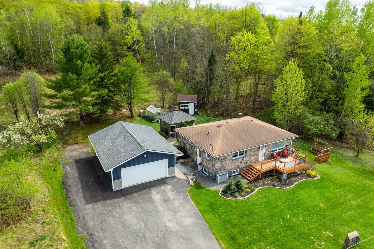 Huntsville, ON P1H 1Y3,26 Cairns CRES E