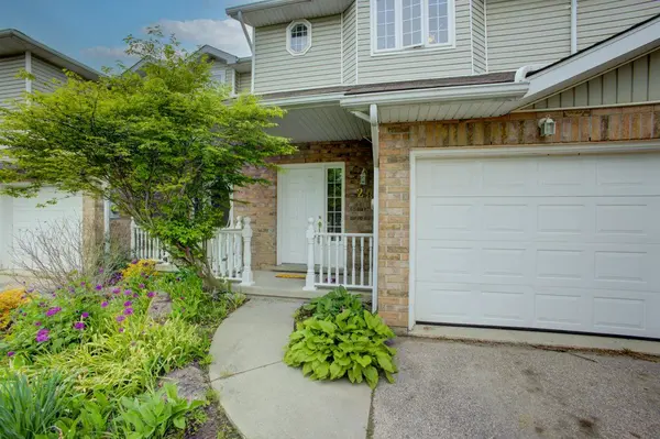 Centre Wellington, ON N0B 1S0,28 Patrick BLVD