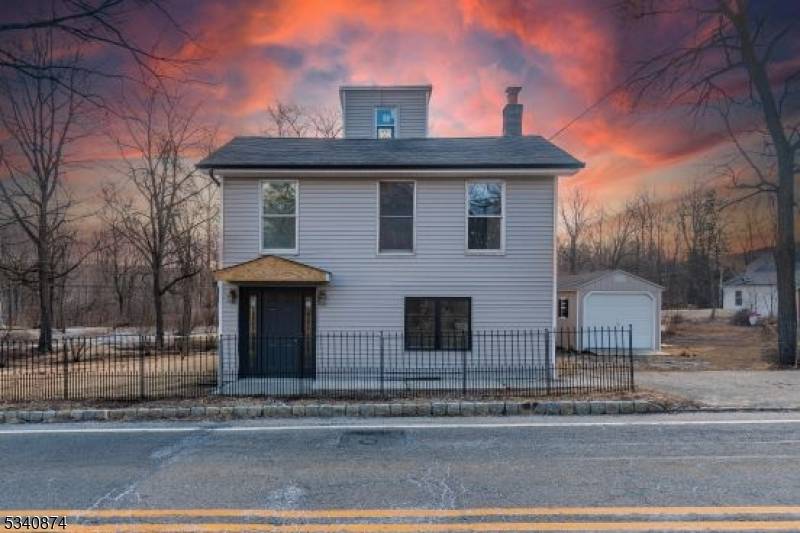 Andover Boro, NJ 07821,8 Brighton Ave