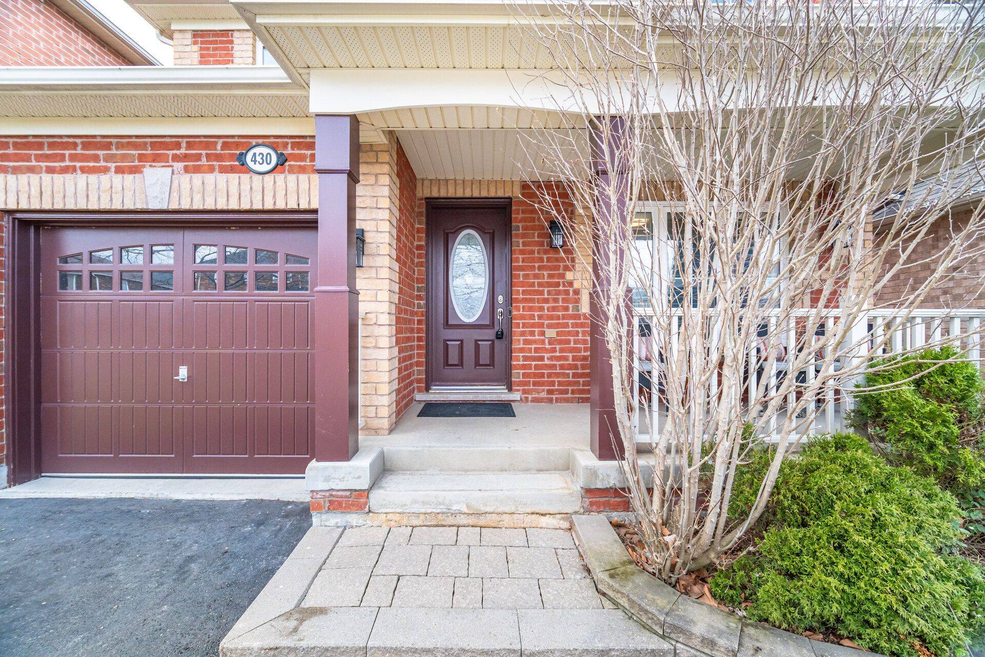 Milton, ON L9T 7T6,430 GRENKE PL