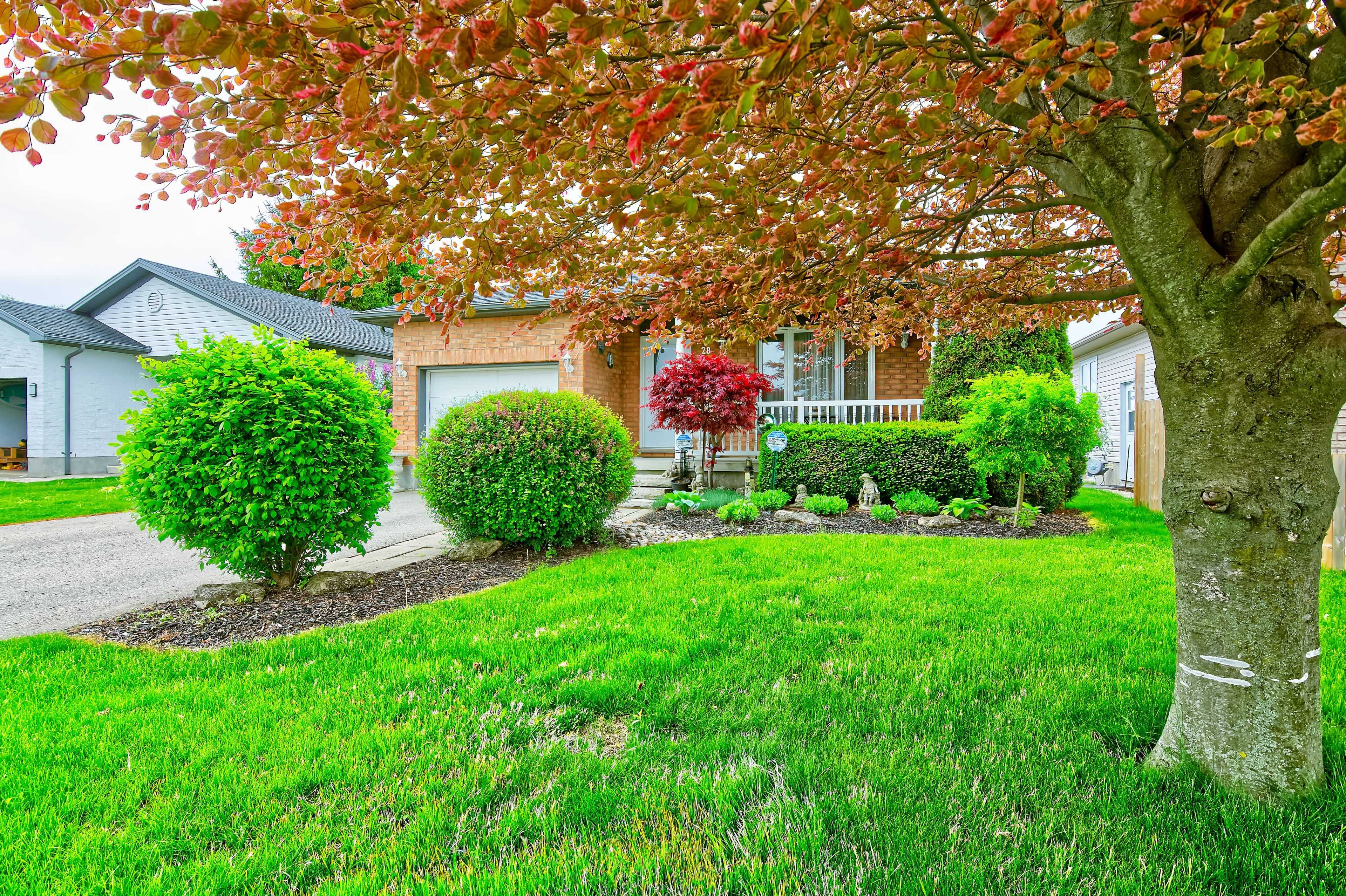 Aylmer, ON N5H 3G4,28 Rebecca DR