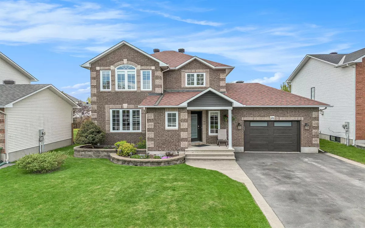 Russell, ON K0A 1W0,24 La Citadelle ST