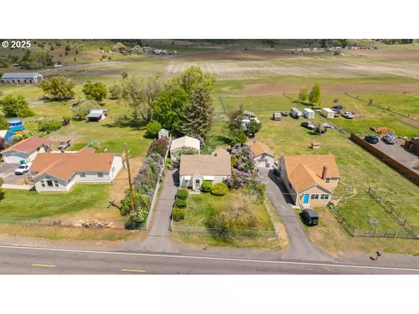 Klamath Falls, OR 97601,5851 WOCUS RD