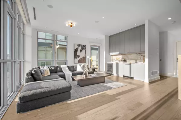 Innisfil, ON L9S 0L5,3736 Mangusta CT