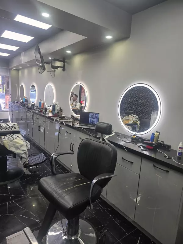 Brampton, ON L6T 4S3,1785 Queen ST E