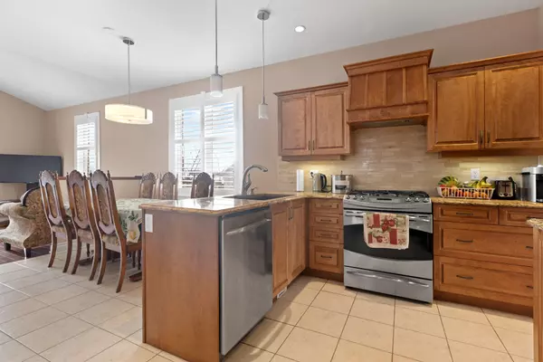 Clarence-rockland, ON K4K 0E7,101 Thivierge CT