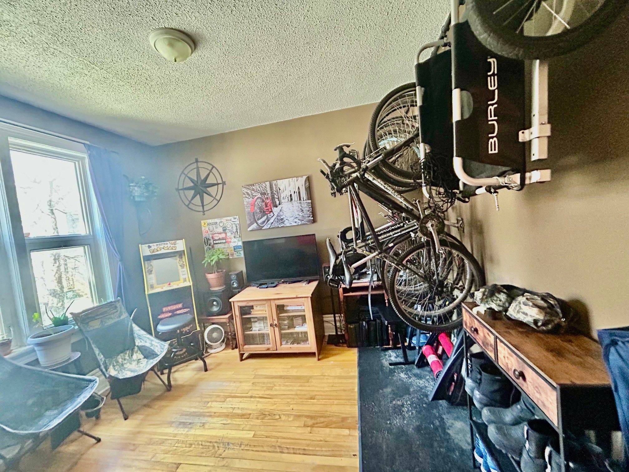 Ottawa Centre, ON K1R 5Z7,299 Bay ST