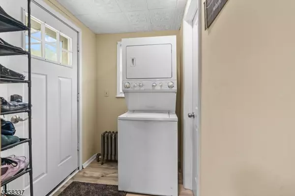 Dunellen Boro, NJ 08812,556 South Ave