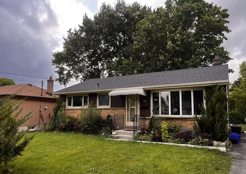 1942 Duluth CRES, London East, ON N5V 1H7