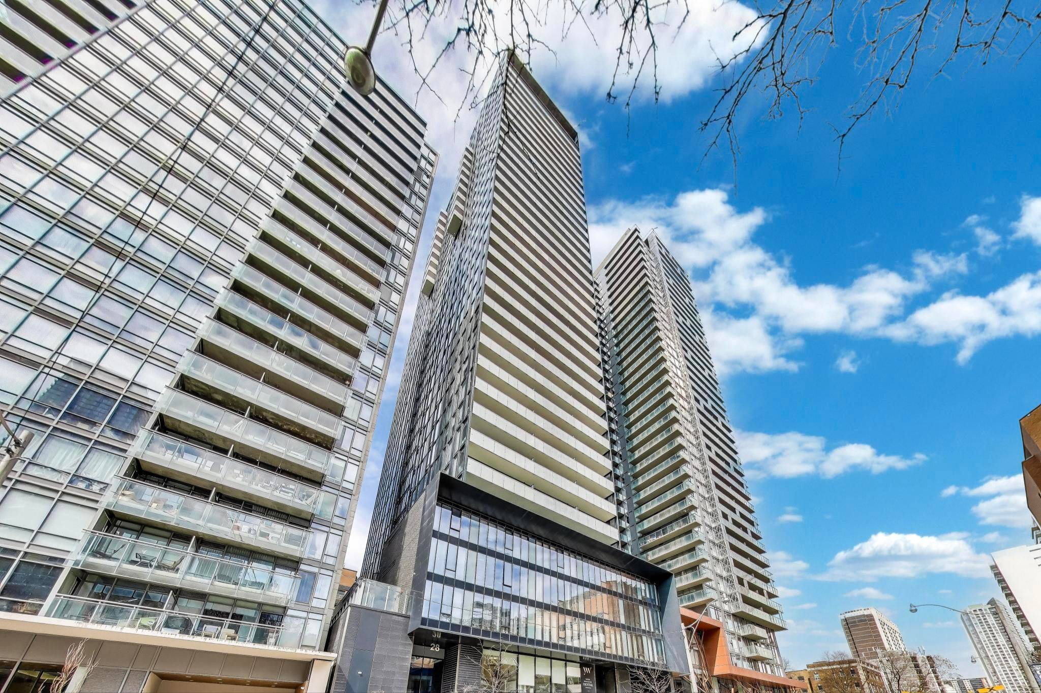 Toronto C08, ON M4Y 1G3,28 Wellesley ST E #2408