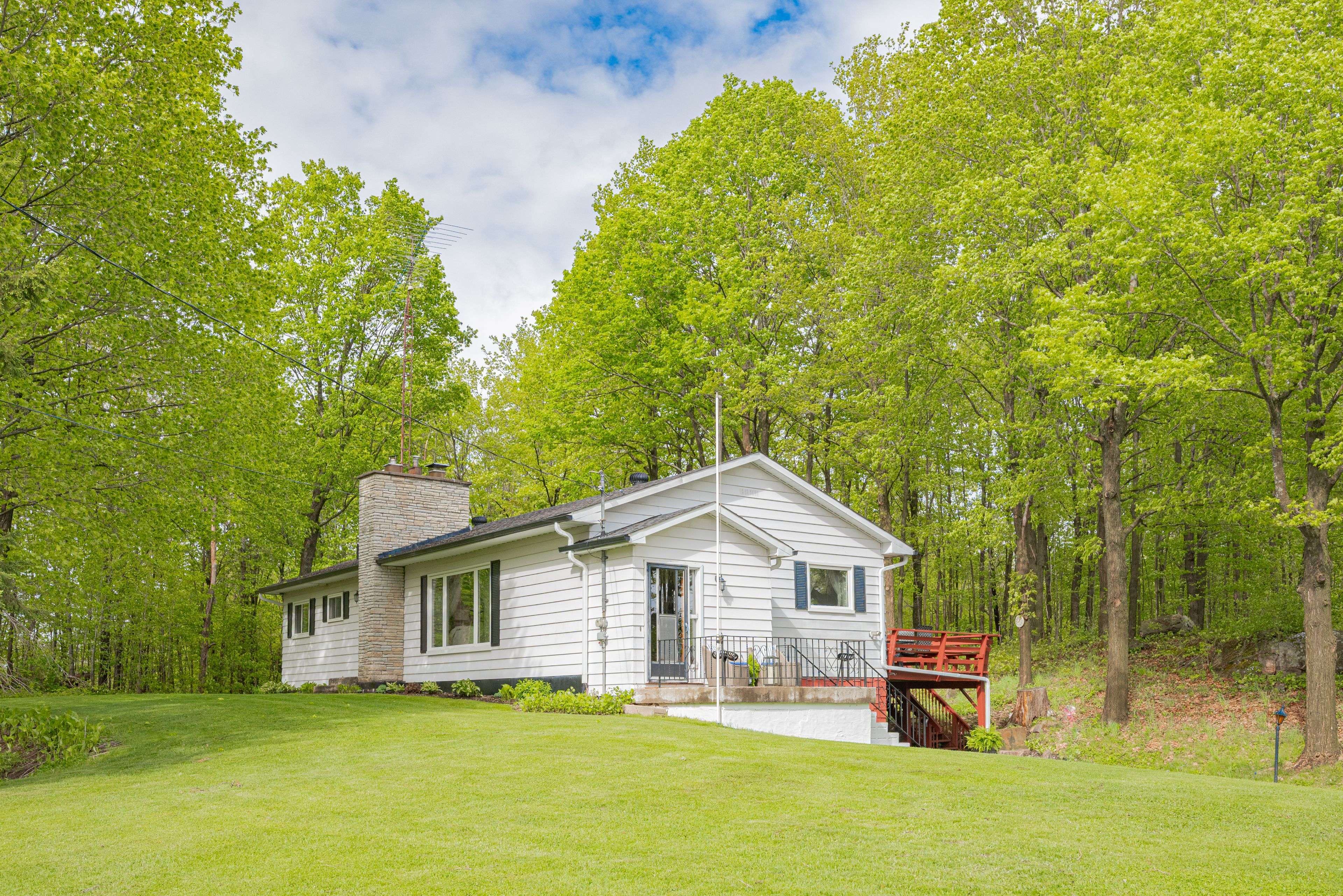 Kawartha Lakes, ON K0M 2K0,7470 Highway 35 N/A