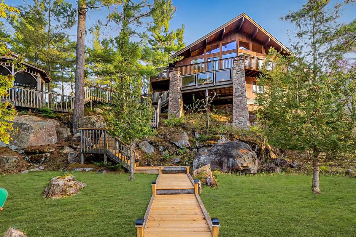 Carling, ON P0G 1G0,3 Sawdust Bay RD N