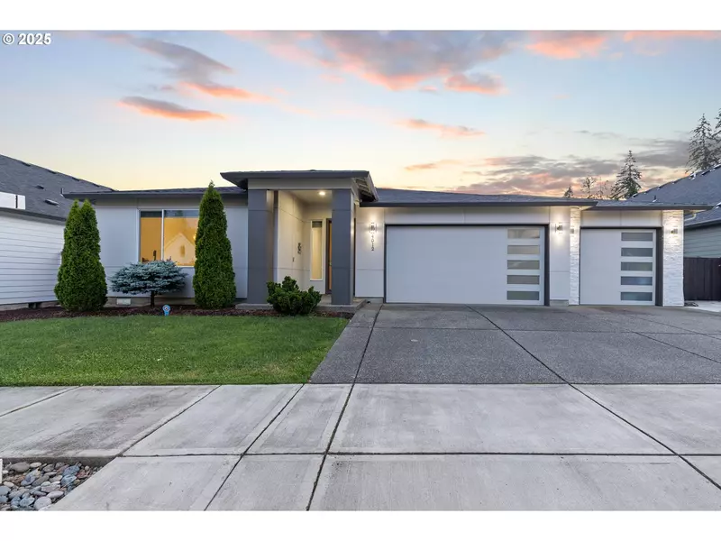 4012 SE 19TH AVE, Brush Prairie, WA 98606