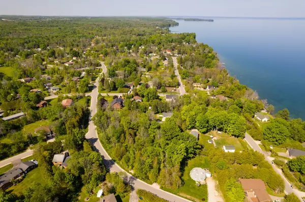 39 & 43 Campbell AVE, Oro-medonte, ON L0L 1T0