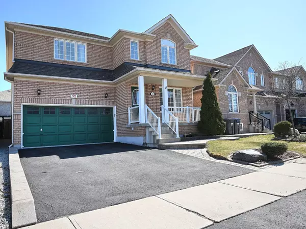 Brampton, ON L7A 2H1,32 Bluewater CRES