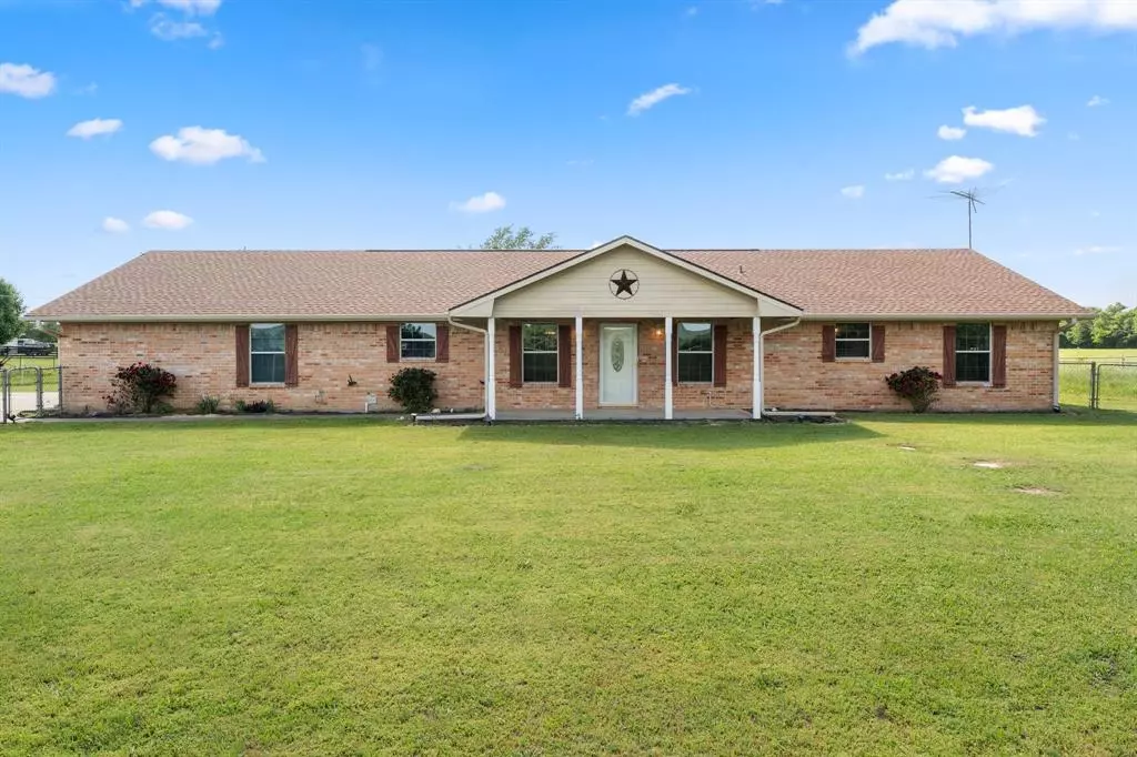 Eustace, TX 75124,14203 County Road 2900