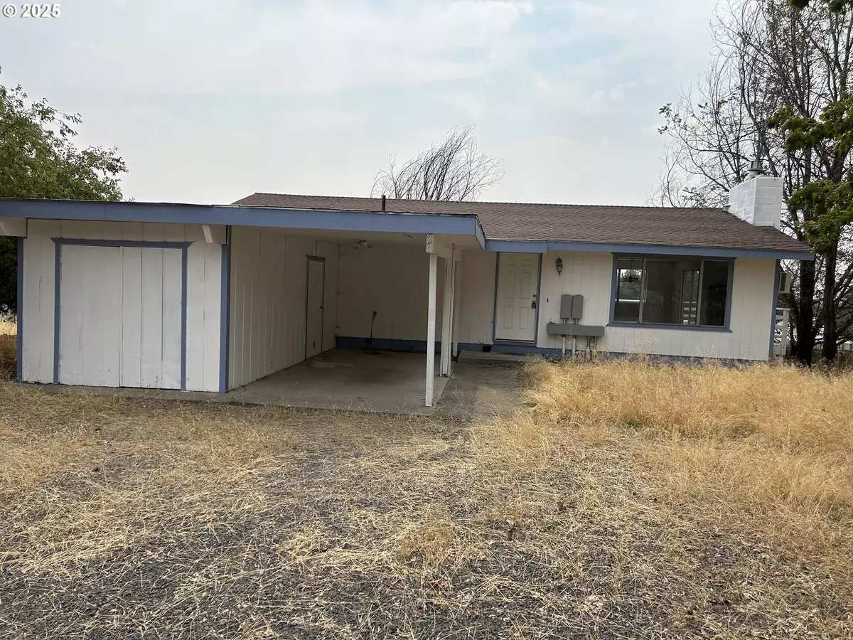 Madras, OR 97741,1735 NE HILLTOP LN