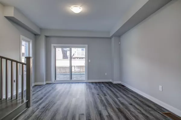 Hamilton, ON L9G 3K9,527 Shaver RD #13