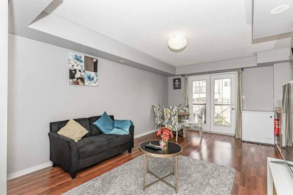 Oakville, ON L6H 0J2,2468 Post RD #20